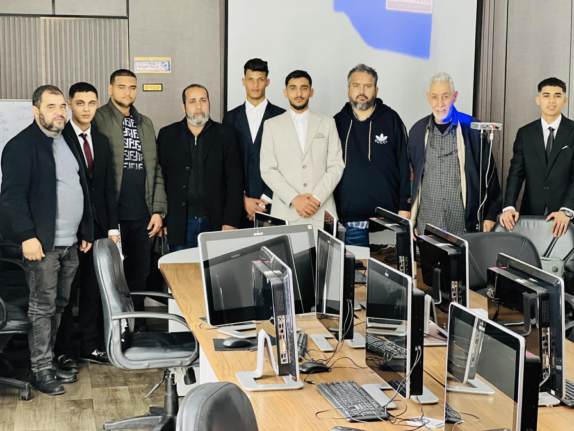 صورة من المعرض